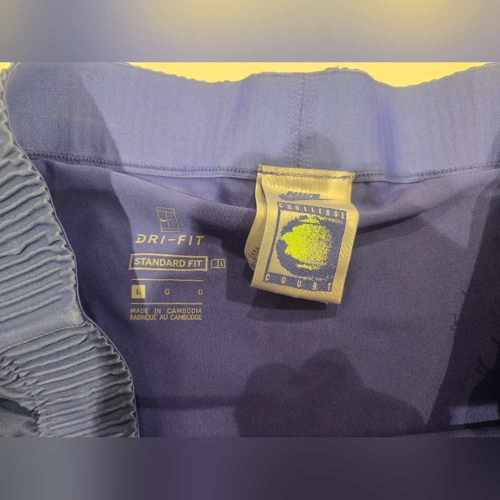 Nike Women’s Sports Shorts Set Of 3 Size Large - Picture 10 of 14